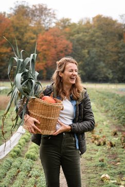 Vicky Buyle holistische voeding voedingscoach voedingsdeskundige ervaringsdeskundige seizoensgebonden voeding lichaam ondersteunen 